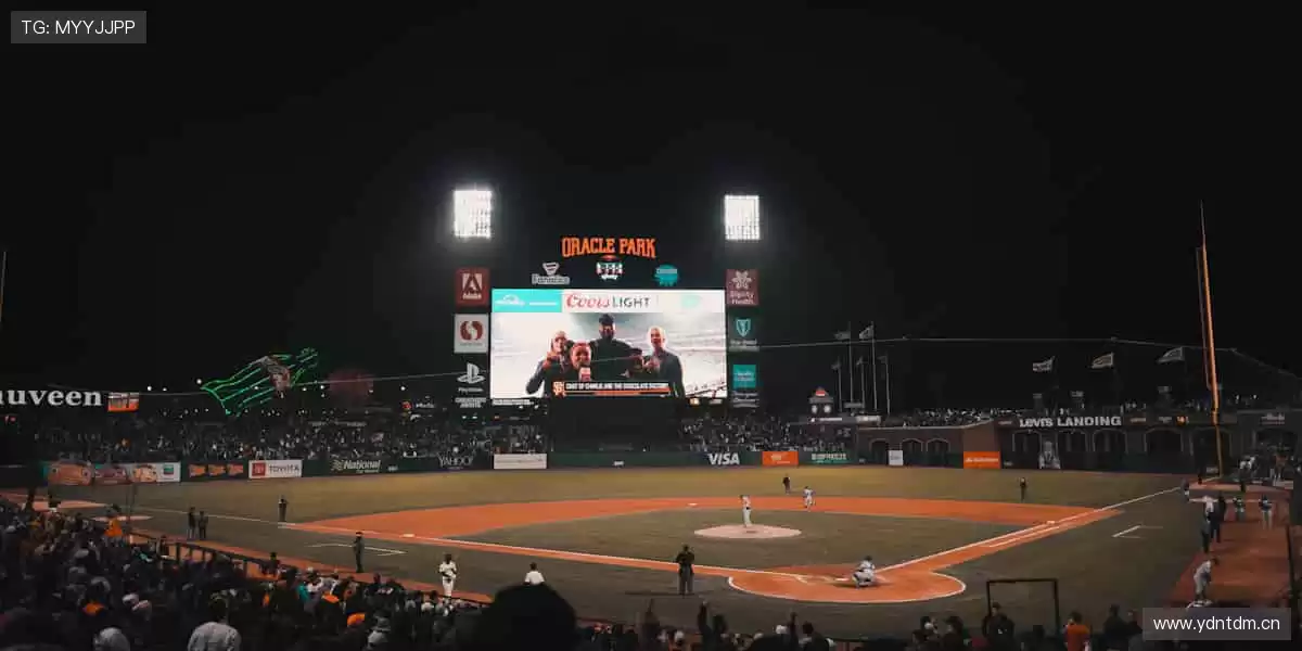 专业解说全程相伴，观赛体验升级不止🌟